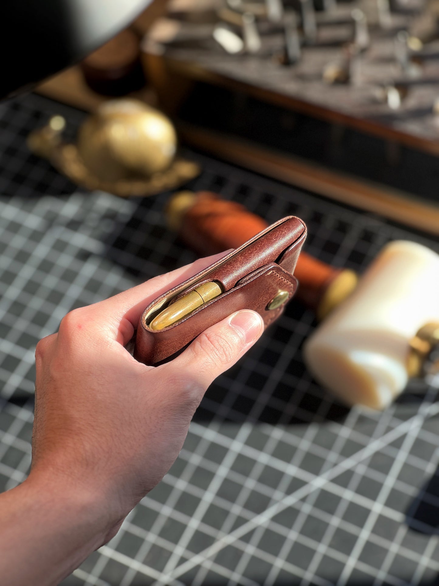 Portefeuille en cuir pleine fleur fait à la main avec emplacement pour stylo
