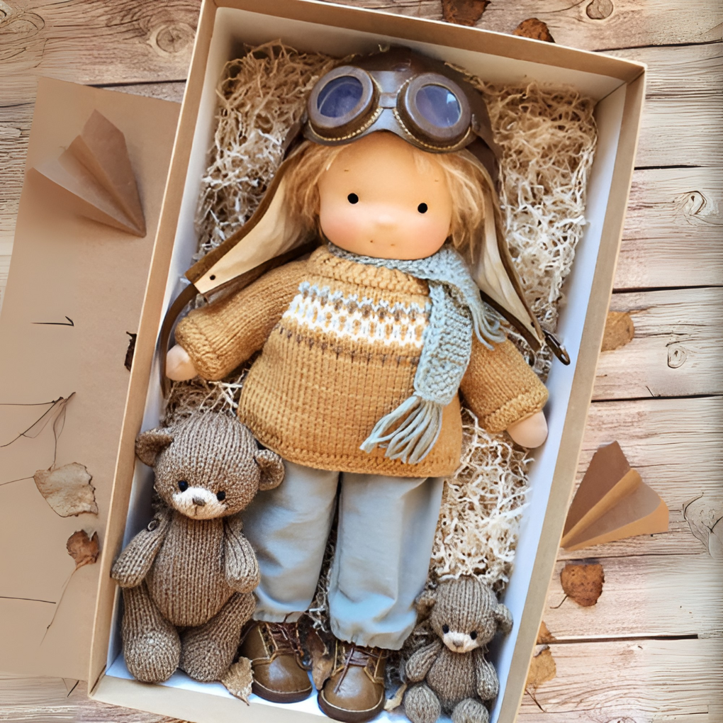 Poupée Waldorf câline avec gilet en maille douce