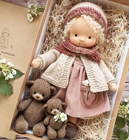 Poupée Waldorf faite à la main en tissu doux - jouet créatif pour enfants