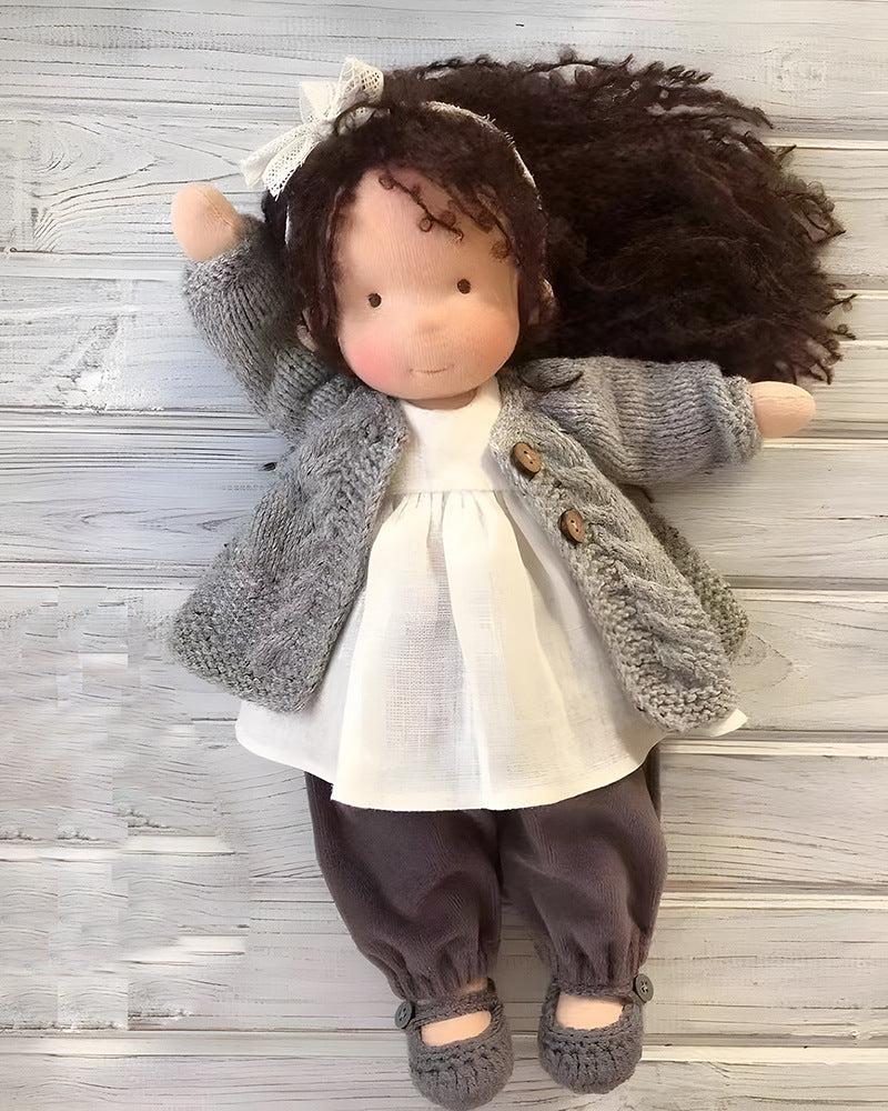 Poupée Waldorf faite à la main en tissu doux - jouet créatif pour enfants