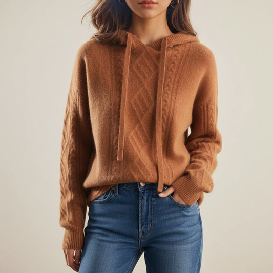 Pull à capuche douillet en maille torsadée pour femme