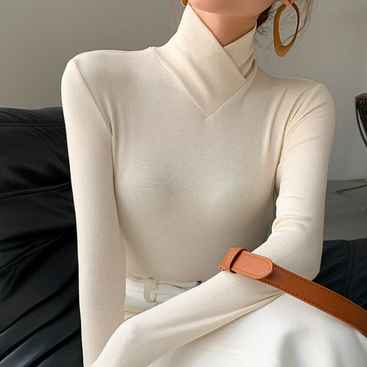 Pull col roulé ajusté pour femme