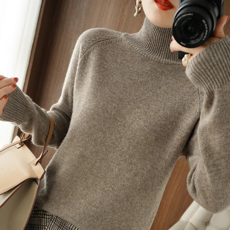 Pull col roulé doux à manches longues pour femme