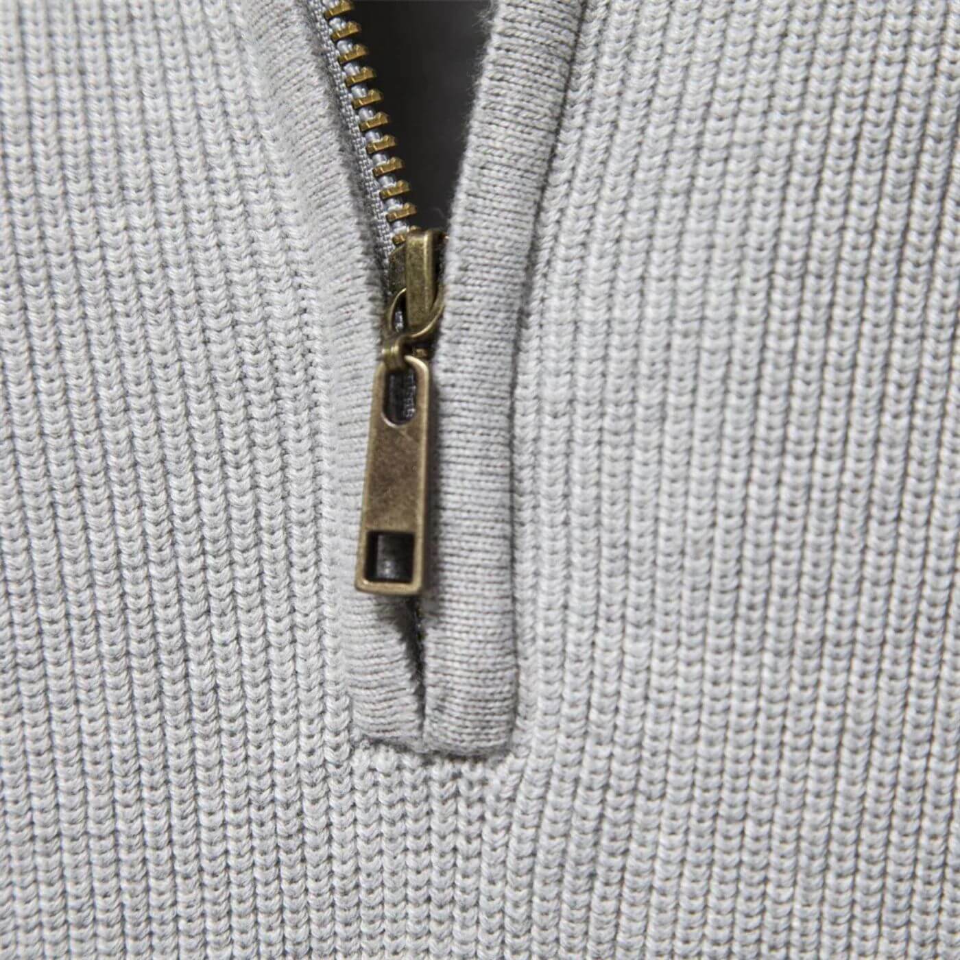 Pull de qualité doux et confortable