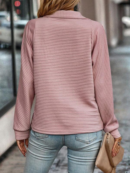Pull femme col V à demi-zip