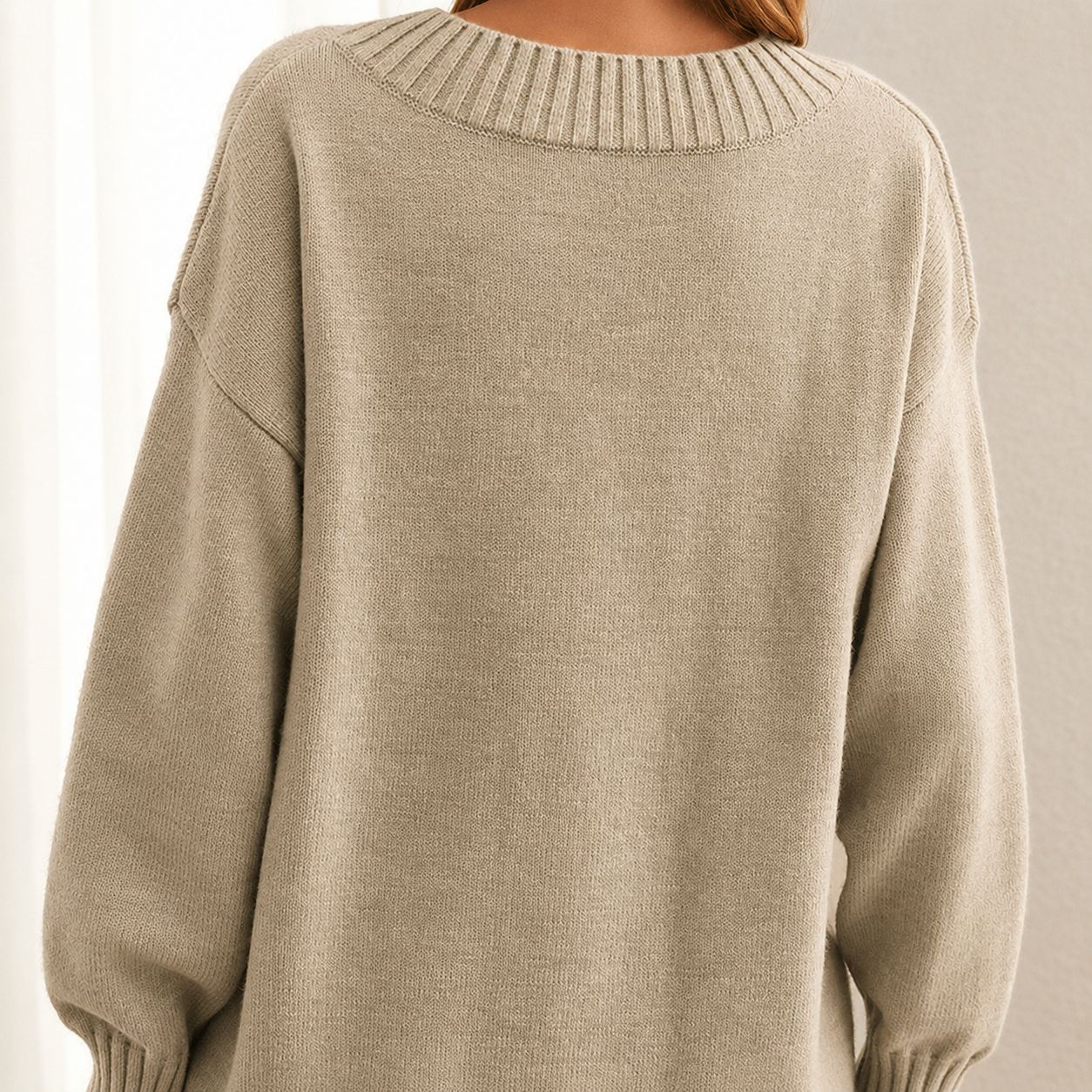 Pull femme col V coupe décontractée