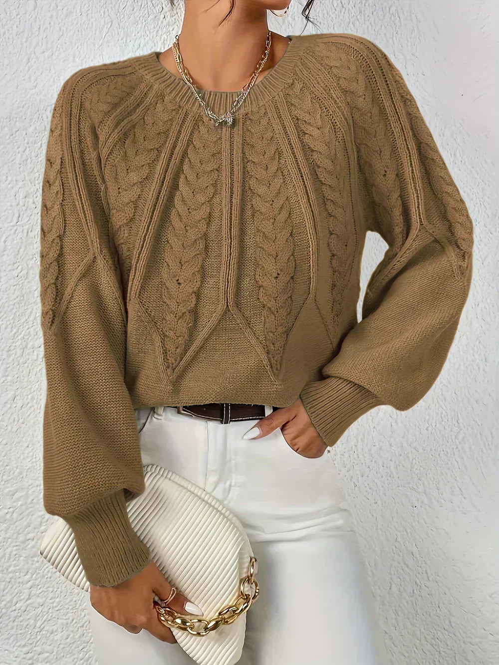 Pull femme en maille torsadée à manches raglan