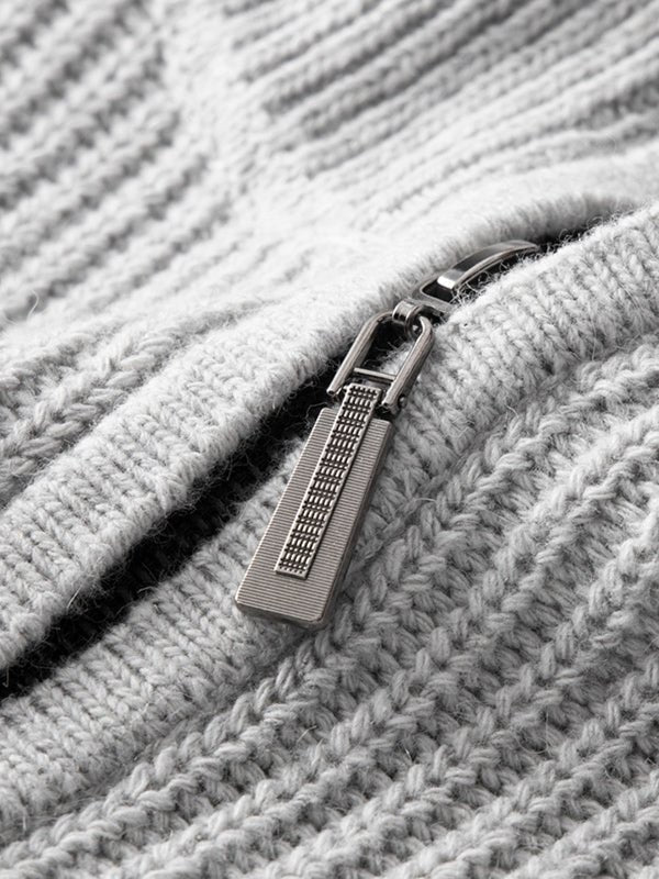 Pull homme en maille côtelée à col zippé 1/4