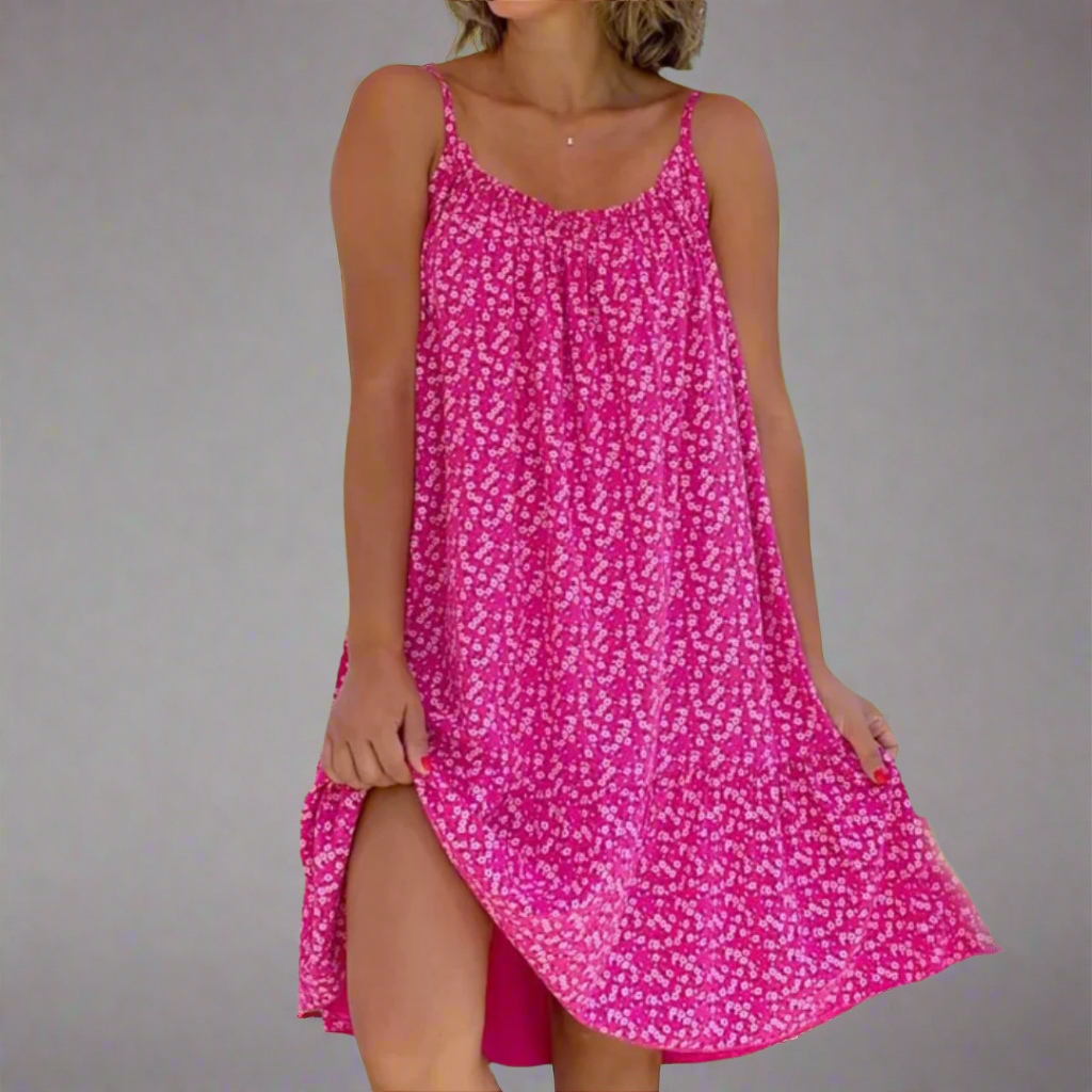 Robe à bretelles fleurie pour l'été