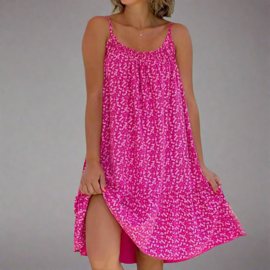Robe à bretelles fleurie pour l'été