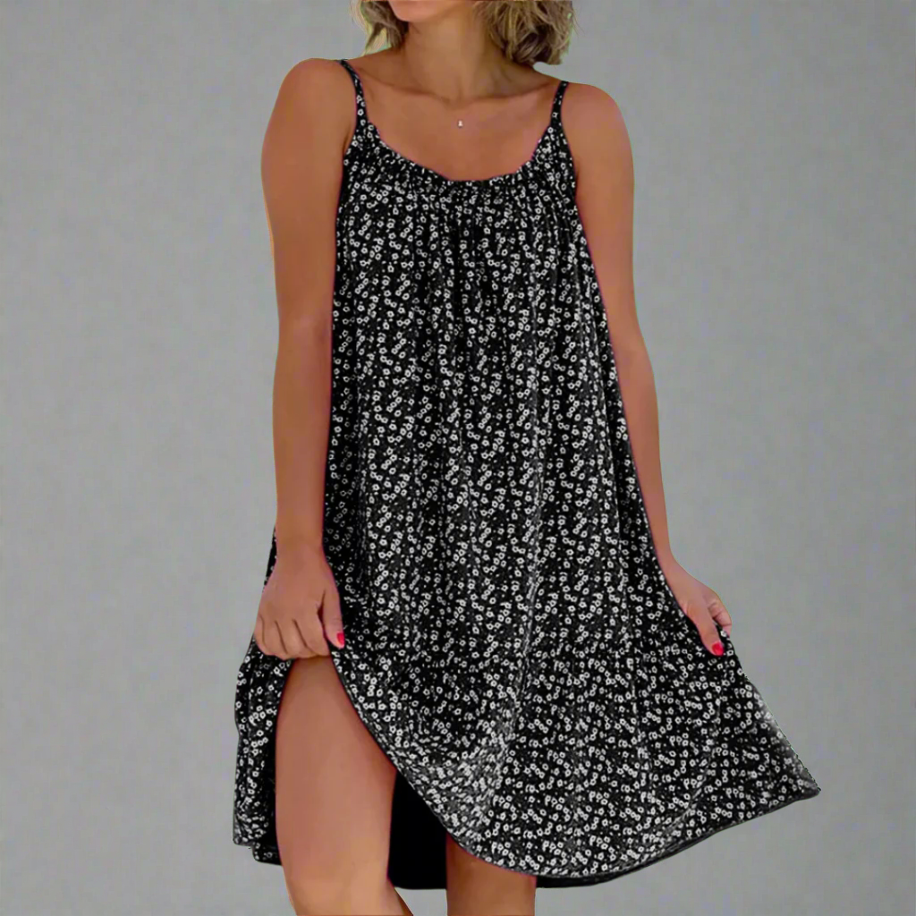 Robe à bretelles fleurie pour l'été