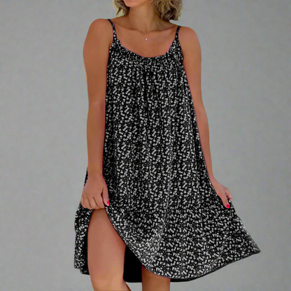 Robe à bretelles fleurie pour l'été