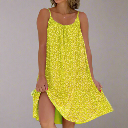 Robe à bretelles fleurie pour l'été