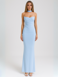 Robe bustier élégante avec ras-de-cou