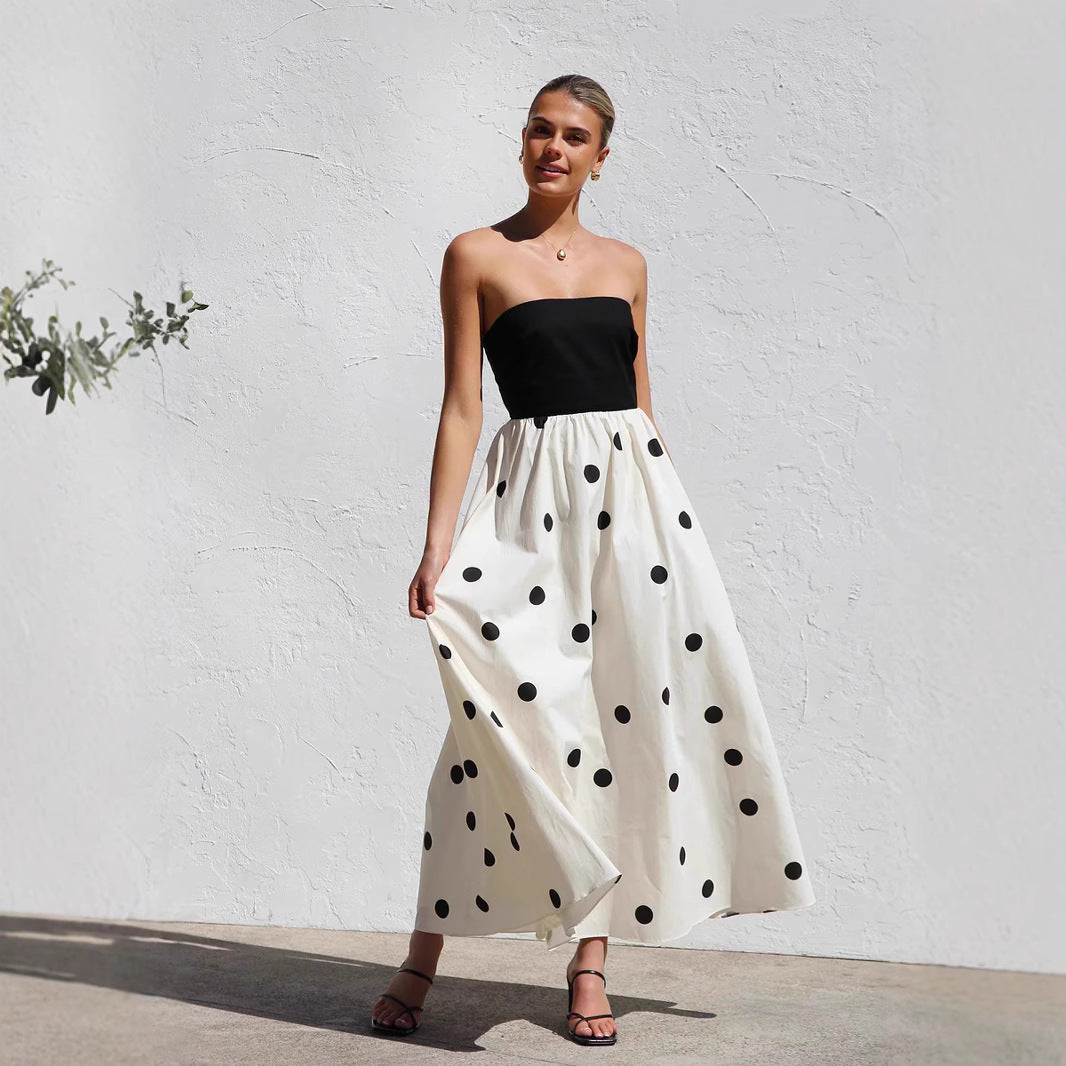 Robe bustier trapèze à pois chic pour l’été