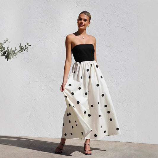 Robe bustier trapèze à pois chic pour l’été