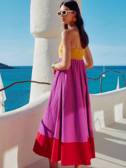 Robe color block chic à fines bretelles pour une élégance estivale