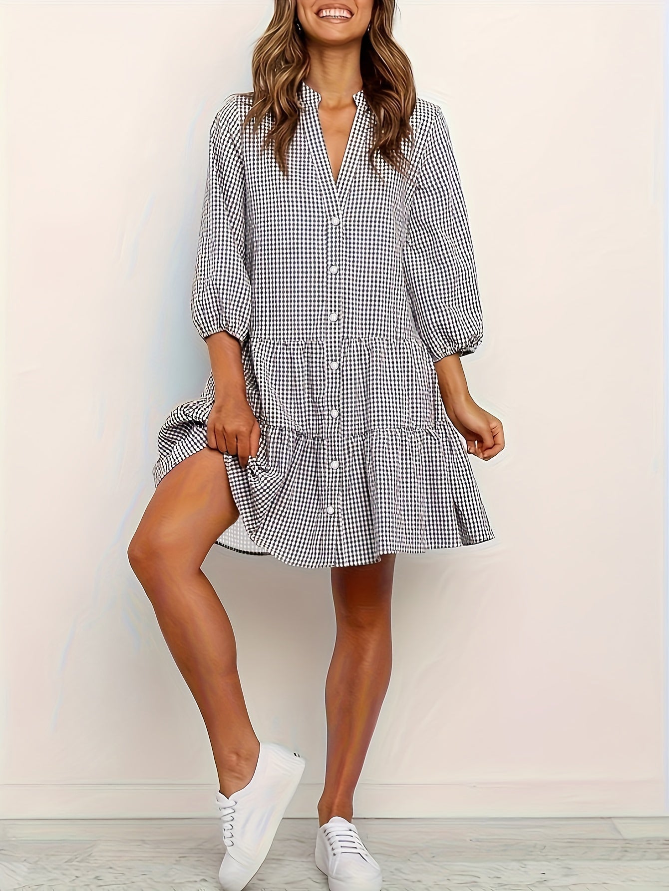 Robe courte boutonnée pour femme