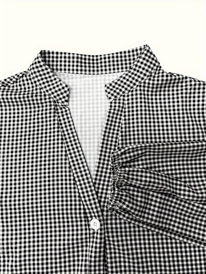 Robe courte boutonnée pour femme
