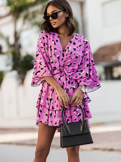 Robe d'été ample - col en V et coupe élégante