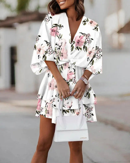 Robe d'été ample - col en V et coupe élégante