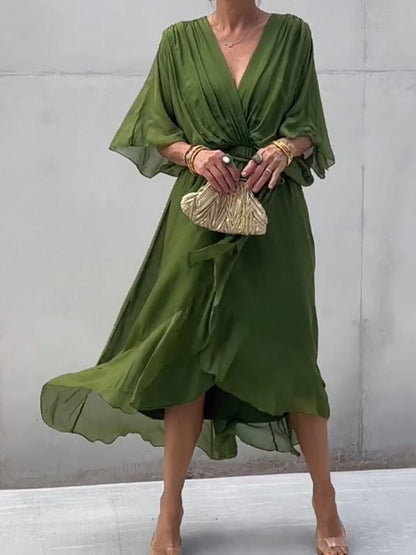 Robe élégante à col V