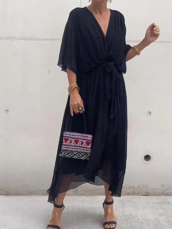 Robe élégante à col V