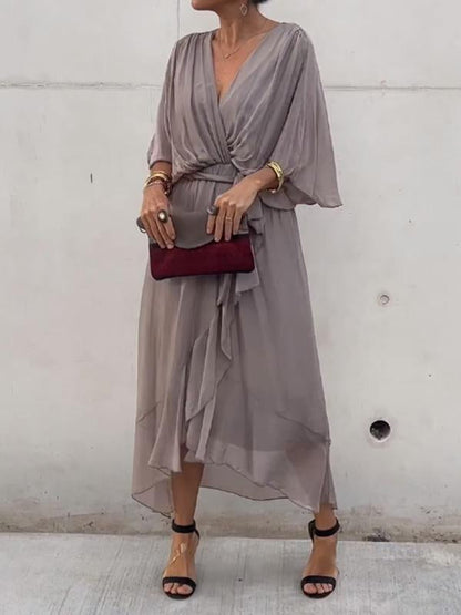 Robe élégante à col V