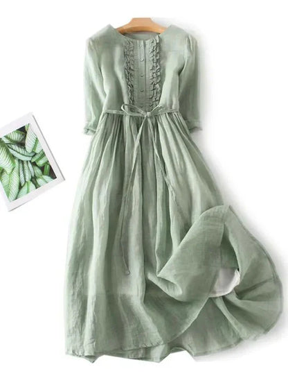 Robe en lin élégante, respirante et confortable