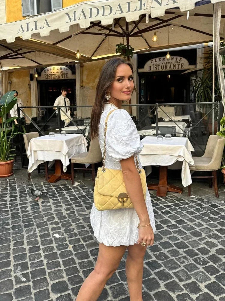 Robe fleurie romantique pour un style sans effort