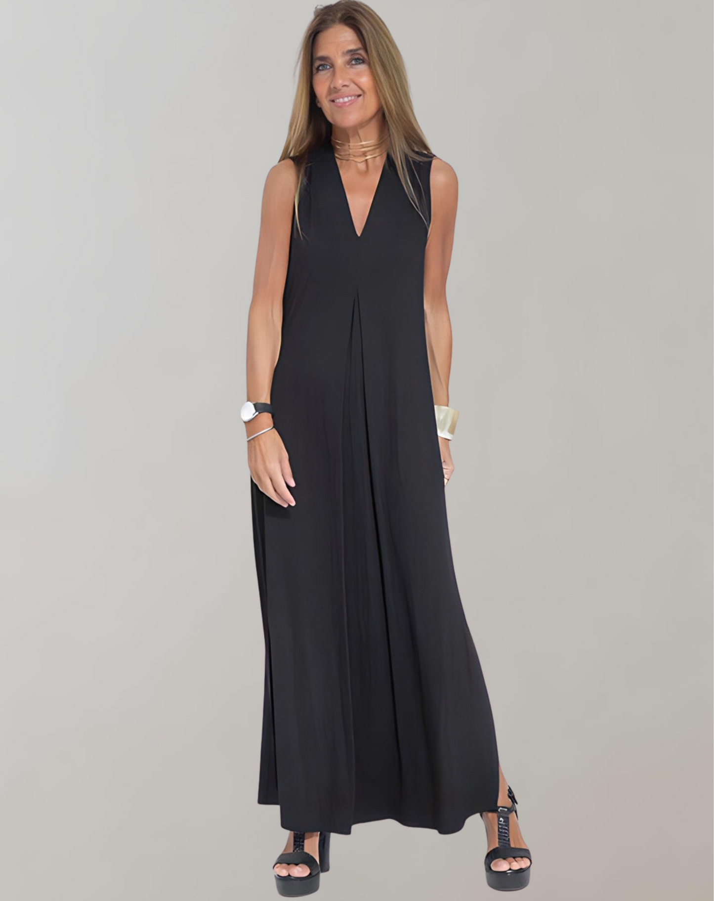 Robe longue à col en V pour une élégance estivale