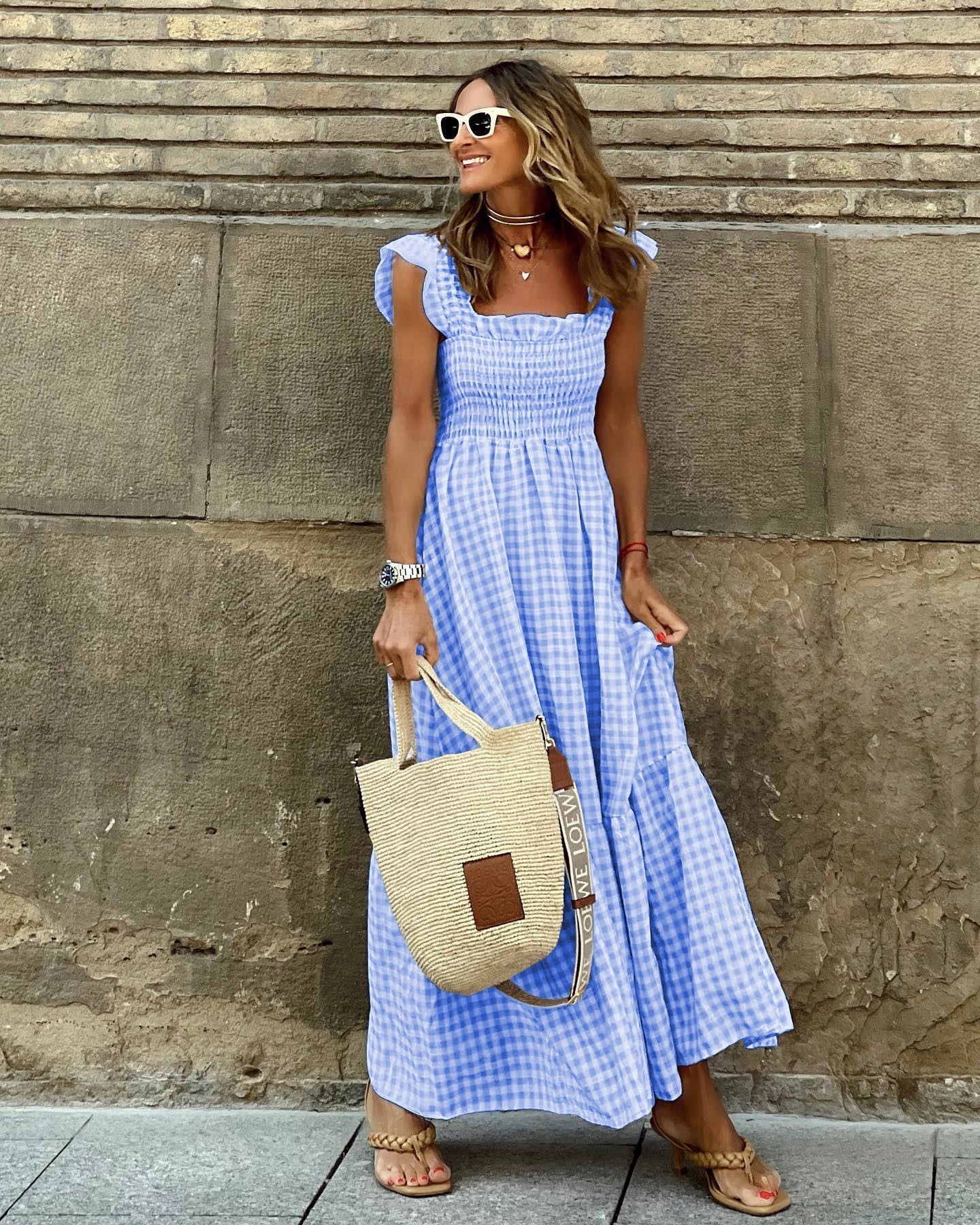 Robe longue smockée à manches élégantes