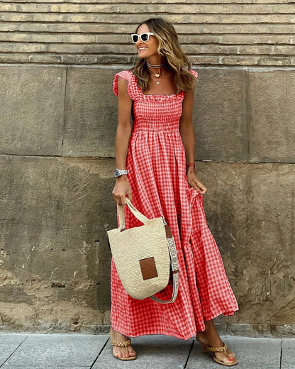 Robe longue smockée à manches élégantes