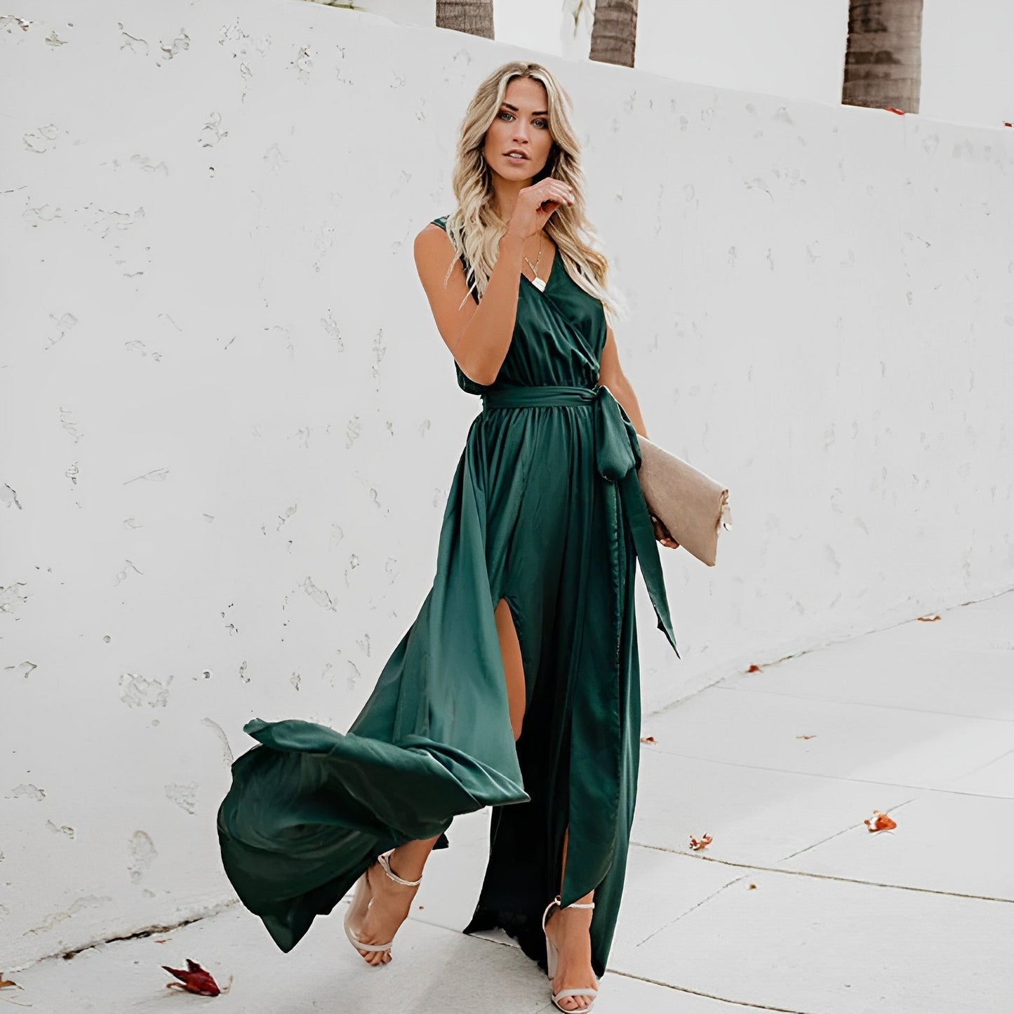 Robe maxi évasée sans manches femme