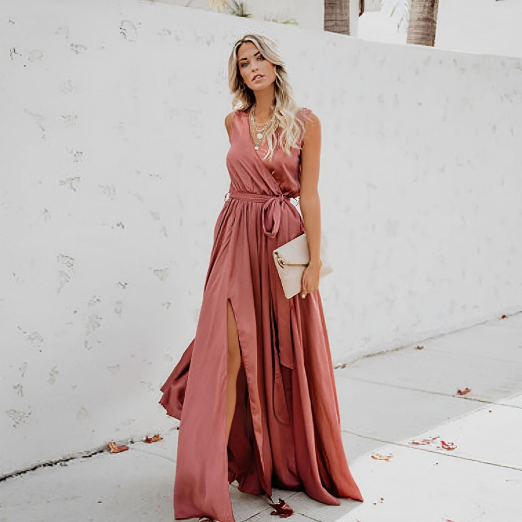Robe maxi évasée sans manches femme