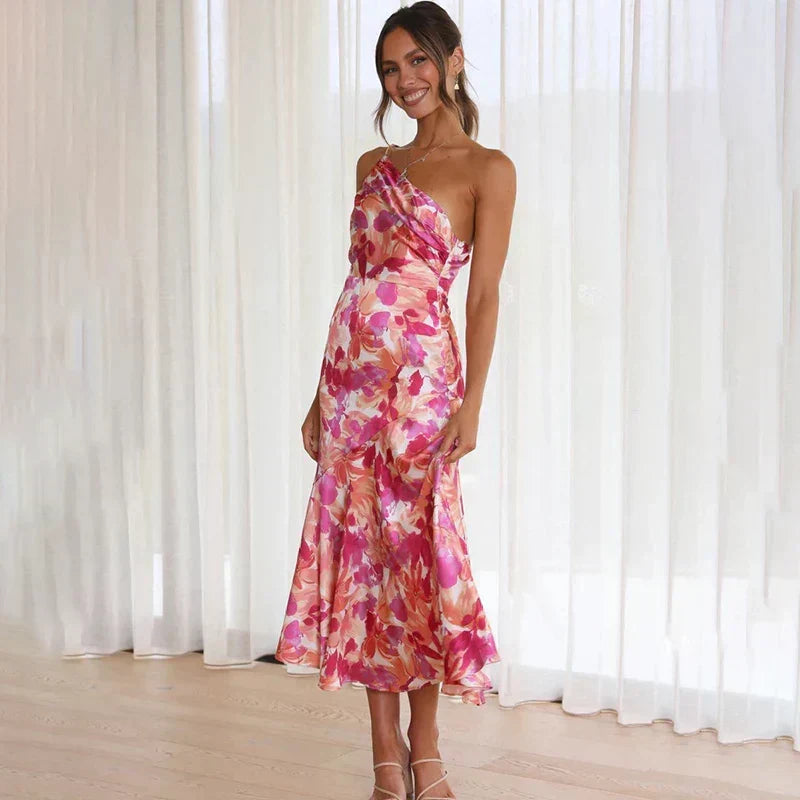 Robe midi asymétrique fleurie élégante pour toutes les occasions