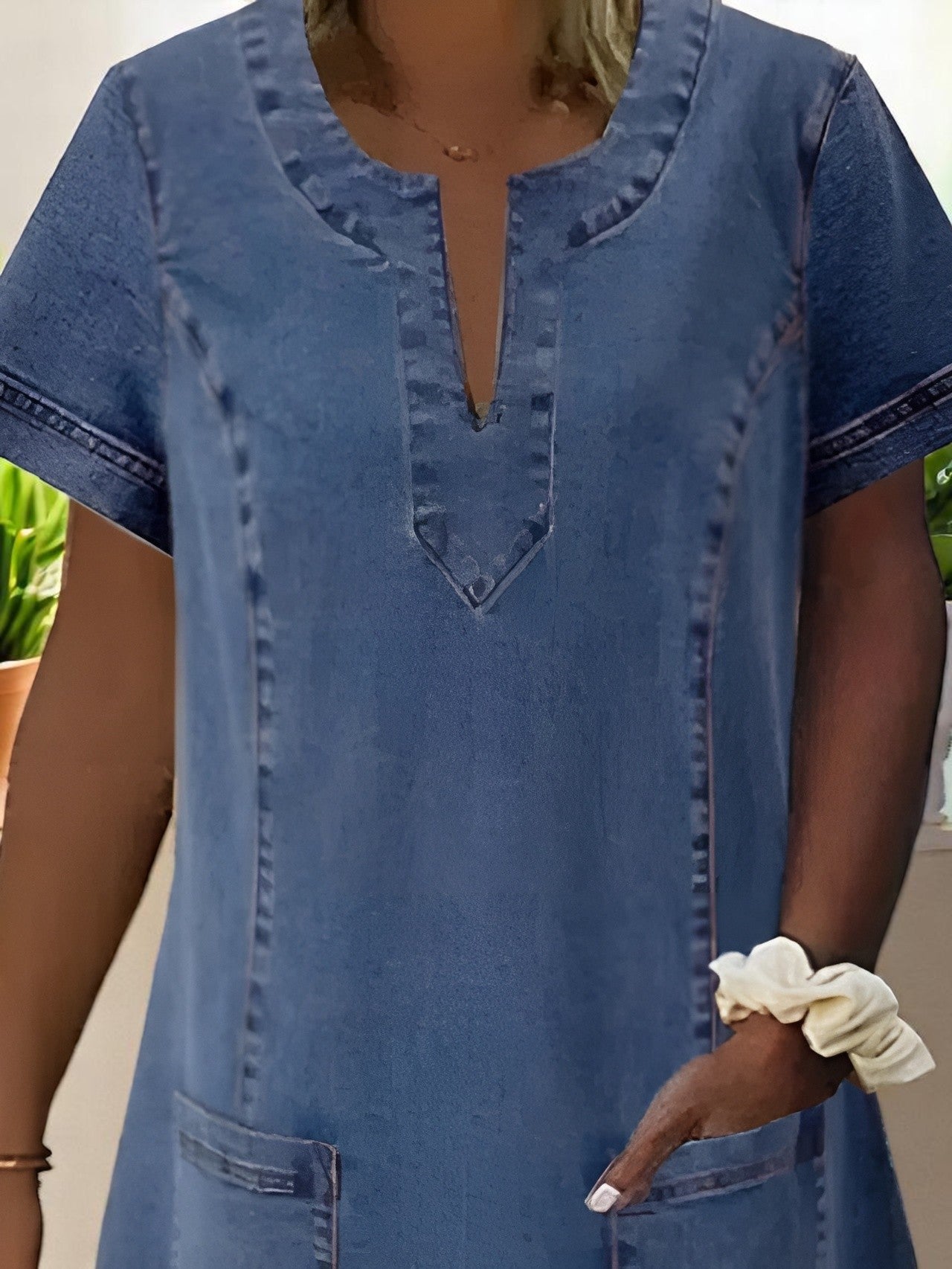 Robe midi chic en jean souple pour une allure sans effort