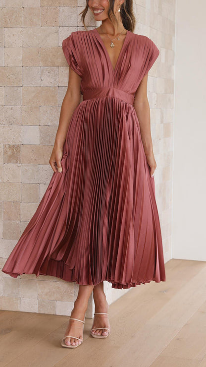 Robe midi cintrée et évasée à col en V pour femme