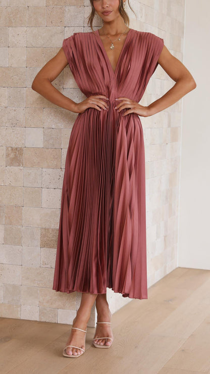 Robe midi cintrée et évasée à col en V pour femme