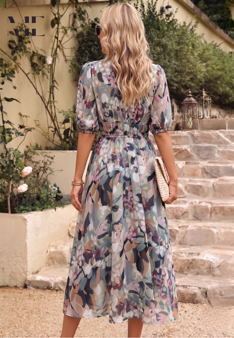 Robe midi élégante à fleurs à manches bouffantes