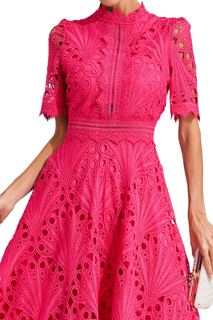 Robe midi en dentelle pour femme - coupe trapèze - cintrée et évasée