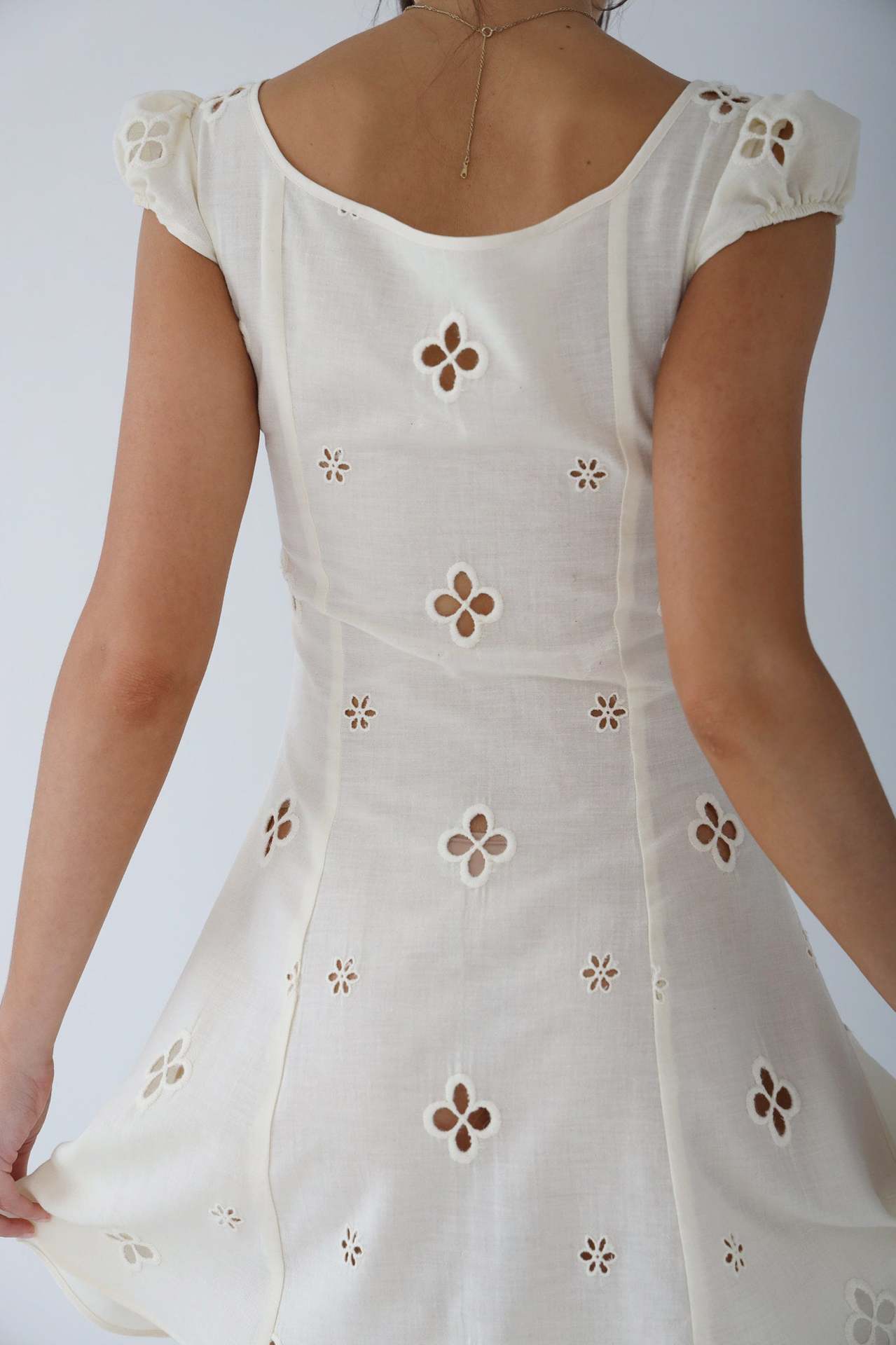 Robe midi moulante pour femme