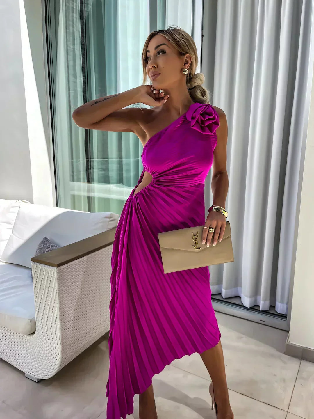 Robe midi plissée à une épaule pour femme