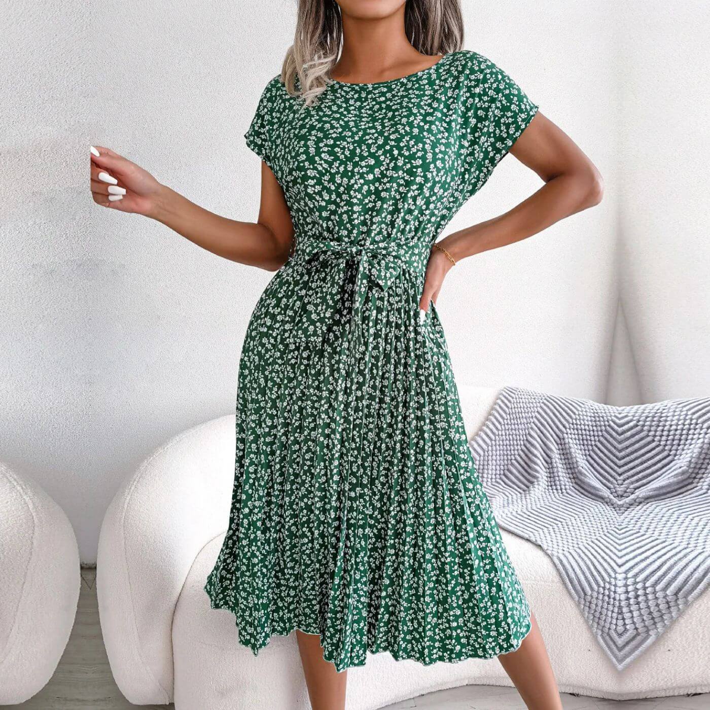 Robe midi plissée coupe trapèze pour femme