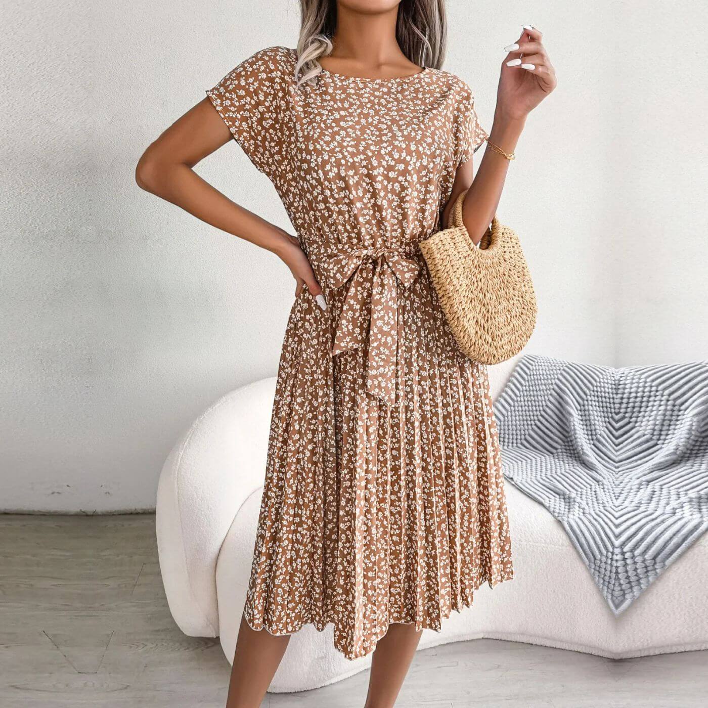 Robe midi plissée coupe trapèze pour femme