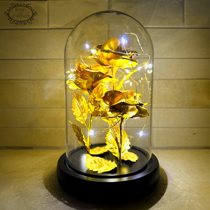 Rose éternelle | rose dorée sous cloche en verre avec éclairage LED
