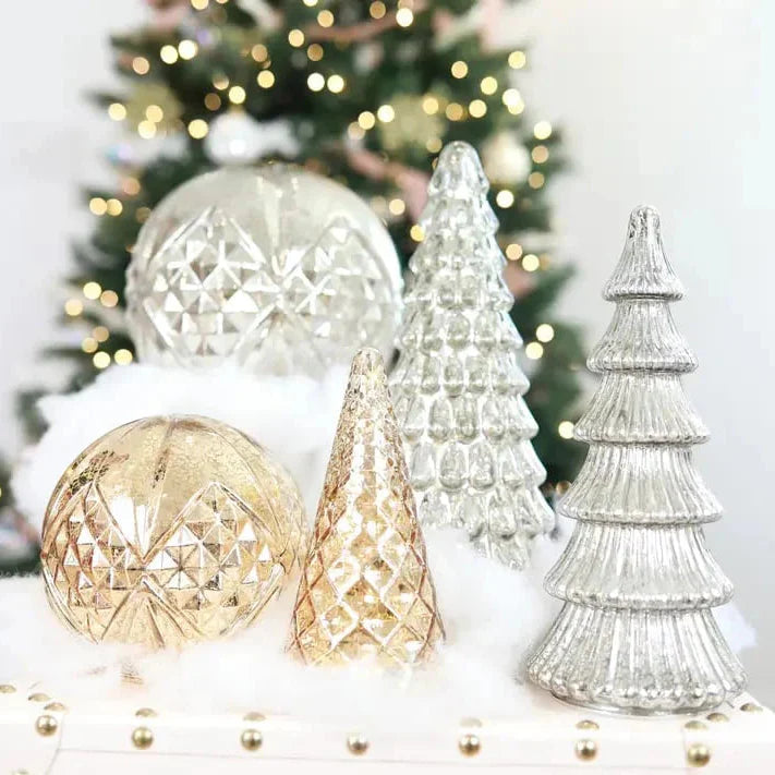 Sapins de Noël en verre mercurisé soufflés à la bouche avec lueur LED chaude