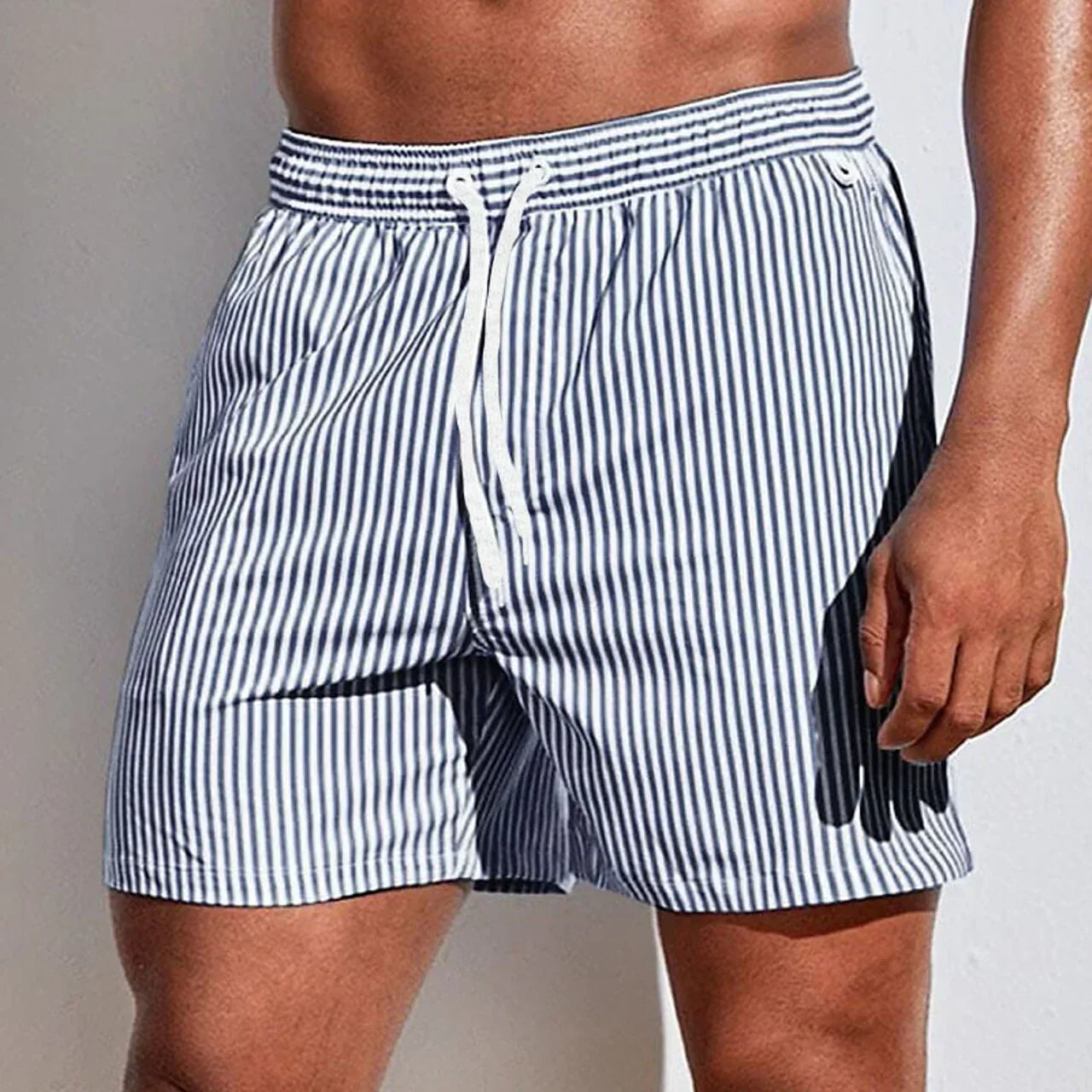 Short de bain sportif à rayures pour homme