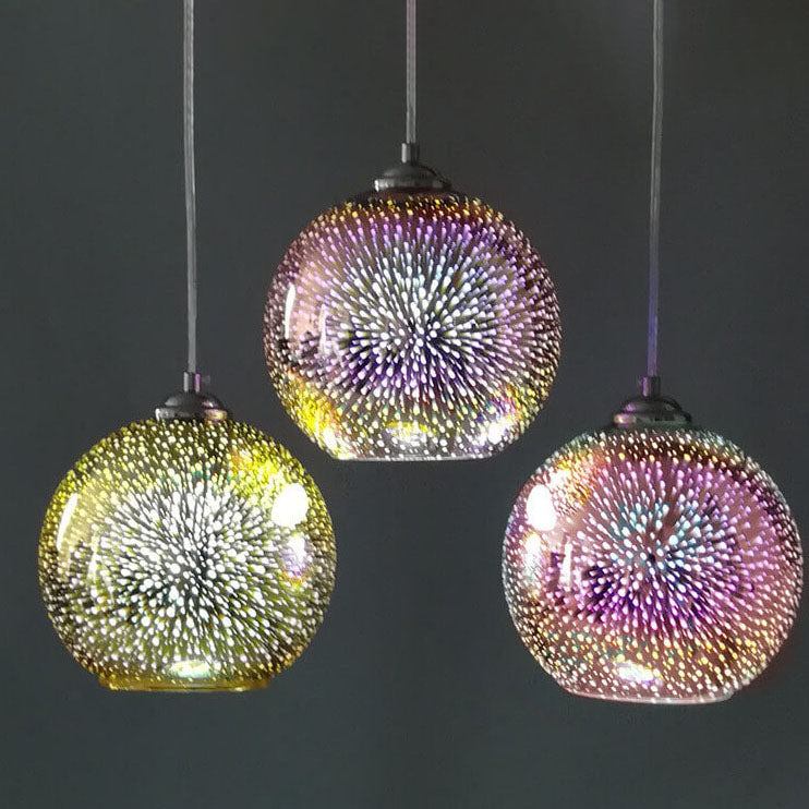 Suspension en verre effet feu d’artifice 3D | design créatif en verre coloré