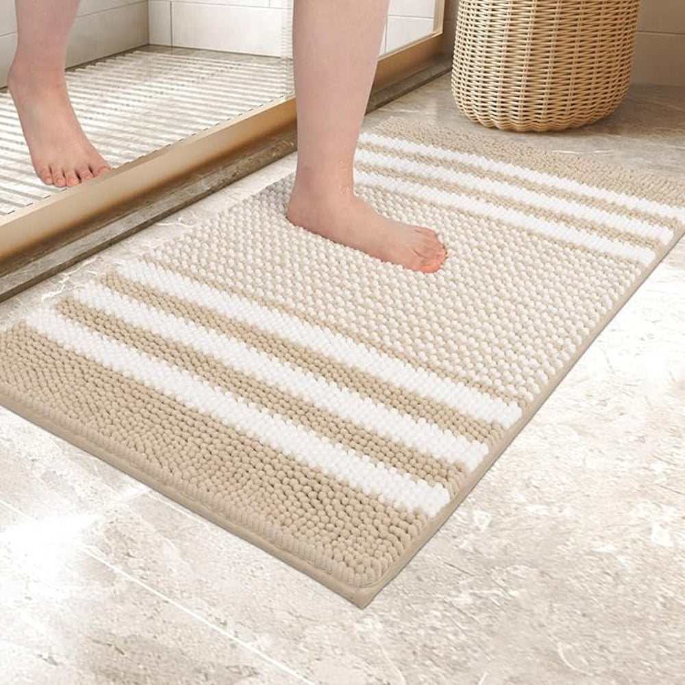 Tapis de bain en chenille rayé à maille galet